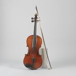 543889 Violin with bow